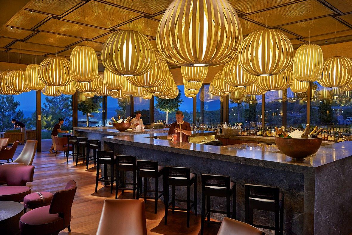 Louis Vuitton pool bar opens at Mandarin Oriental, Bodrum - Travel News 