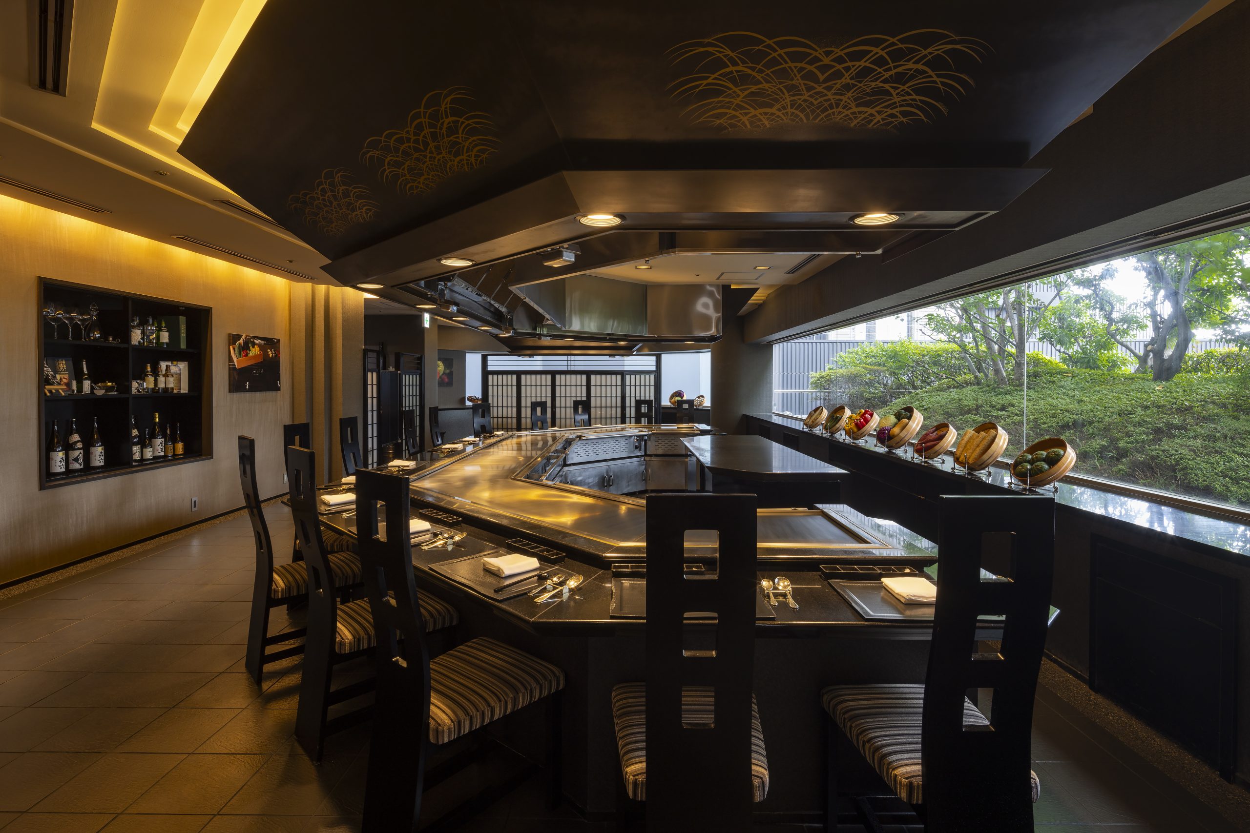 Minami Teppanyaki Restaurant, Swissôtel Nankai Osaka - Osaka, Japan
